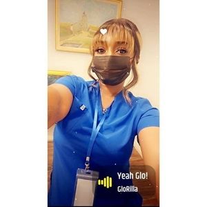 Meet your Posher, Olivia